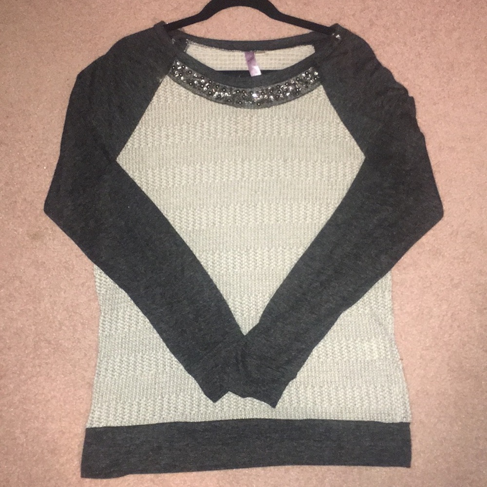 Francesca’s Collections Long Sleeve T-Shirt